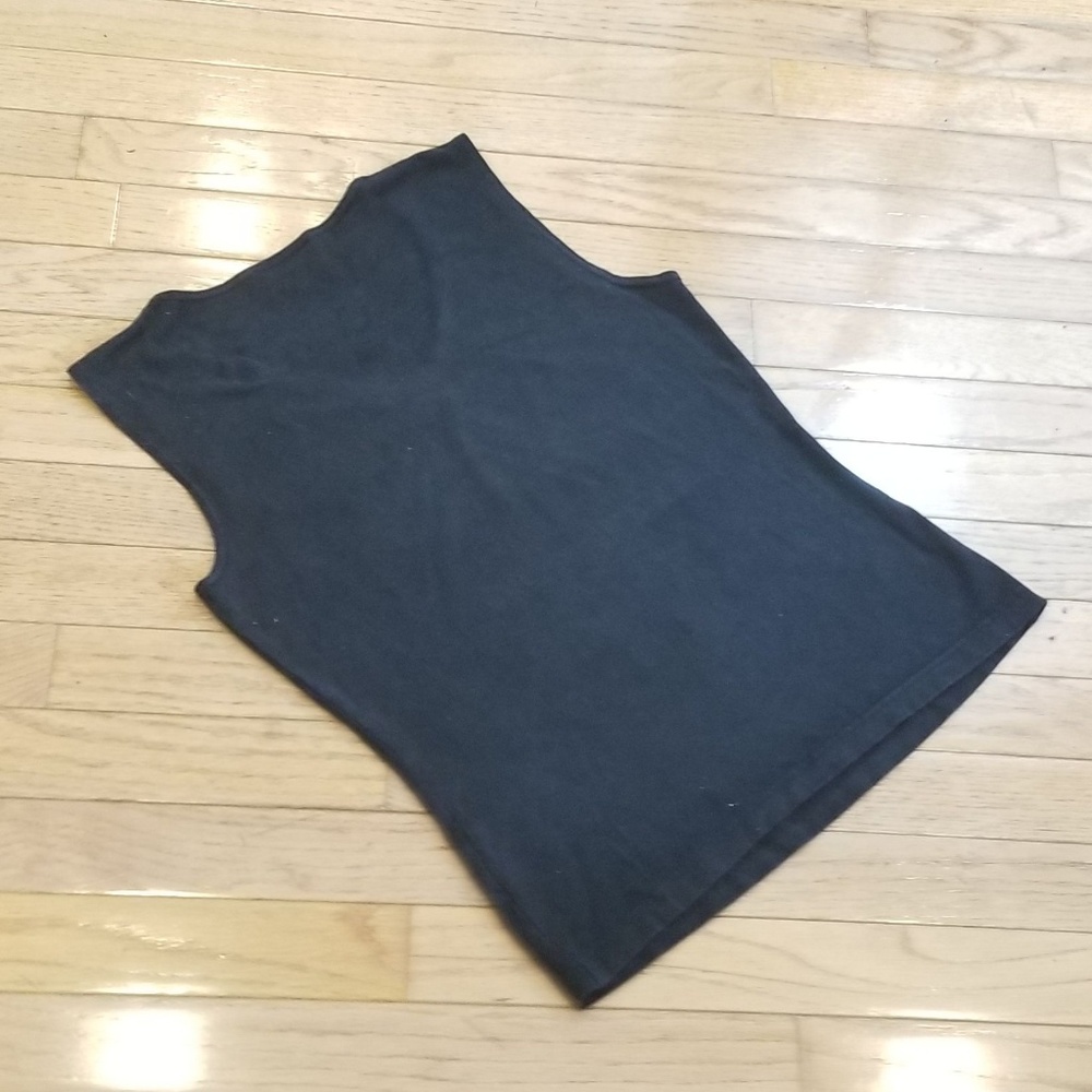 Cartoon Fashion Viscose tank top - EUC - Picture 3 of 6